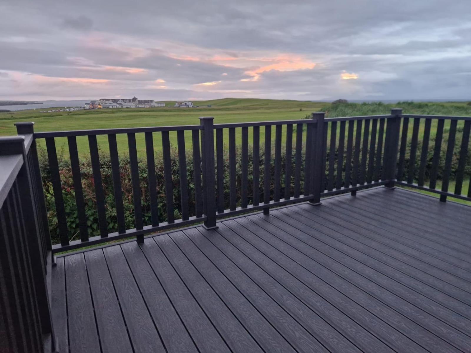 9 Tullan Strand, Holiday home *